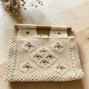 VIRGINIA WOLF Macrame Bag Sadie Wood Handles BOHO Ivory Large Hand Bag 1857-4